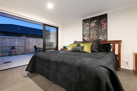 Photo of property in 15 Kotiate Street, Papamoa Beach, Papamoa, 3118