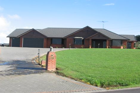 Photo of property in 14 Aunceston Rise, Alfriston, Auckland, 2105