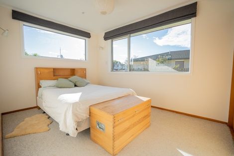 Photo of property in 70 Mackenzie Street, Winton, 9720