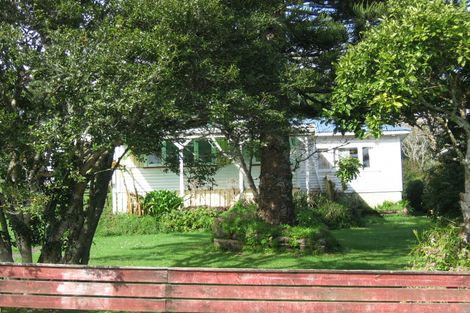Photo of property in 3 Lewis Street, Te Kamo, Whangarei, 0112