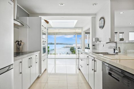Photo of property in 100 Bramley Drive, Farm Cove, Auckland, 2012
