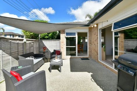 Photo of property in 25 Pine Road, Orewa, 0931