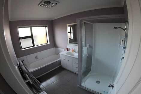 Photo of property in 3 Nevada Way, Kelvin Grove, Palmerston North, 4414