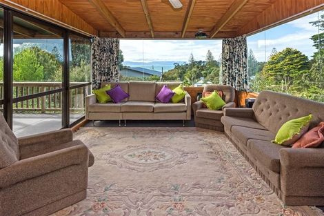 Photo of property in 71 Howard Road, Orere Point, Papakura, 2585