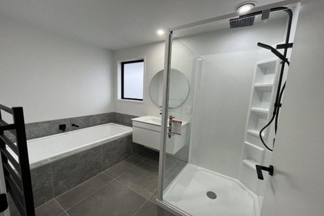 Photo of property in 3b Turehu Street, Merrilands, New Plymouth, 4312