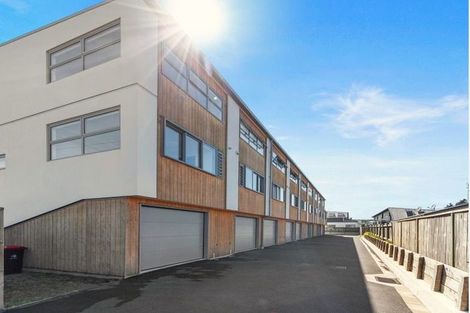 Photo of property in 6/53 Tawa Street, Mount Maunganui, 3116