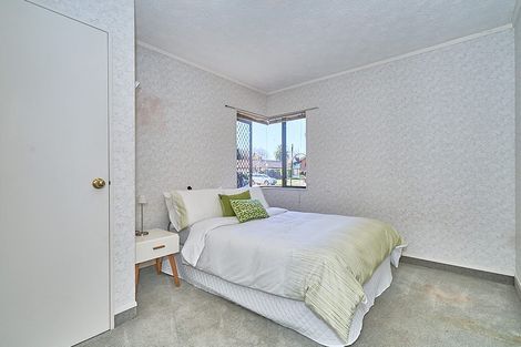 Photo of property in 1 Hyatt Grove, Greenmeadows, Napier, 4112