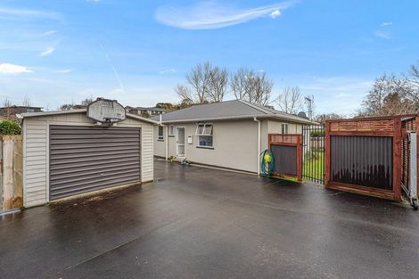 Photo of property in 10 Heaphy Street, Westown, New Plymouth, 4310