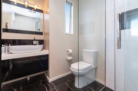 Photo of property in 28 Mayfair Street, Riccarton, Christchurch, 8011