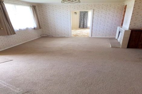 Photo of property in 7 Mahia Place, Kelvin Grove, Palmerston North, 4414