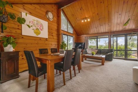 Photo of property in 10 Utuhina Road, Springfield, Rotorua, 3015