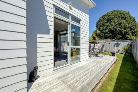 Photo of property in 8 Mako Avenue, Whiritoa, Whangamata, 3691