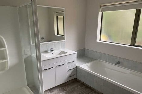 Photo of property in 28 Dufek Crescent, Wigram, Christchurch, 8042