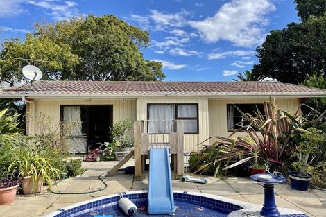 Photo of property in 24 Glenmore Road, Sunnyhills, Auckland, 2010