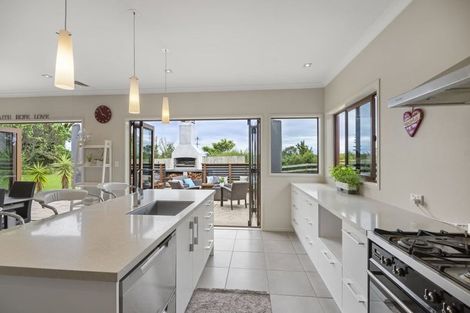 Photo of property in 309 Kahikatea Flat Road, Waitoki, Kaukapakapa, 0871