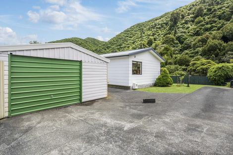 Photo of property in 34a Black Beech Street, Birchville, Upper Hutt, 5018