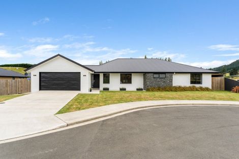 Photo of property in 17 Mallard Drive, Waihola, Milton, 9073