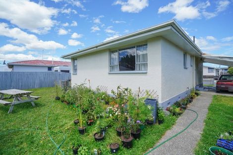 Photo of property in 41 Paisley Street, Kew, Invercargill, 9812