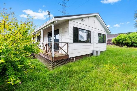 Photo of property in 3 Crail Court, Totara Heights, Auckland, 2105