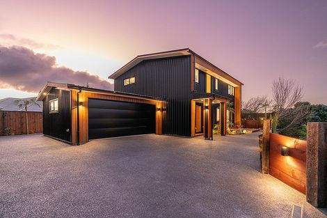 Photo of property in 129a Matatua Road, Raumati Beach, Paraparaumu, 5032