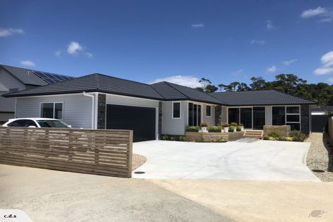 Photo of property in 6 Ahi Kaa Lane, Snells Beach, 0920