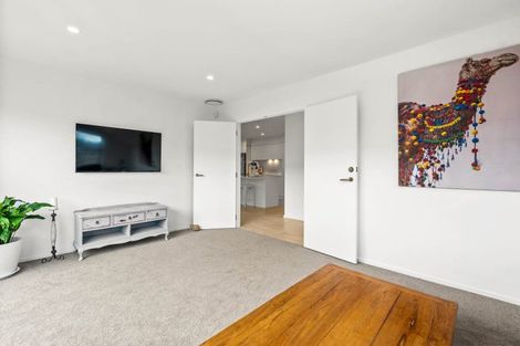 Photo of property in 69 Montgomery Crescent, Kinloch, Taupo, 3377