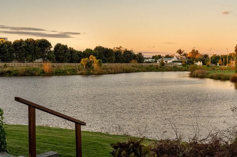 Photo of property in 166 Oriental Parade, Papamoa Beach, Papamoa, 3118