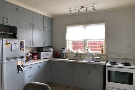 Photo of property in 22 Stanley Street, Levin, 5510