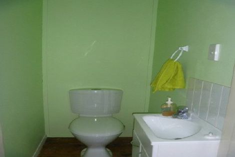 Photo of property in 2 Stanley Street, Berhampore, Wellington, 6023