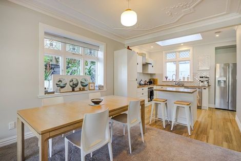 Photo of property in 565 Broadway, Miramar, Wellington, 6022