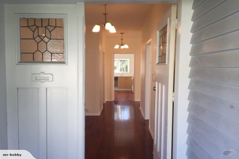 Photo of property in 27 Argentine Avenue, Miramar, Wellington, 6022