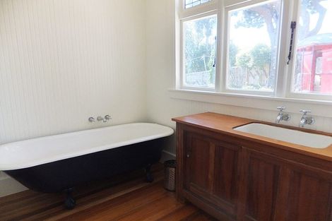Photo of property in 85 Saint Andrews Hill Road, Mount Pleasant, Christchurch, 8081