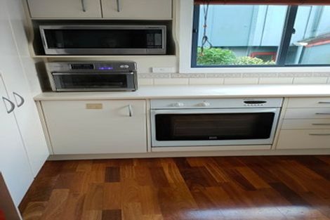 Photo of property in 295 Main Road, Tawa, Wellington, 5028