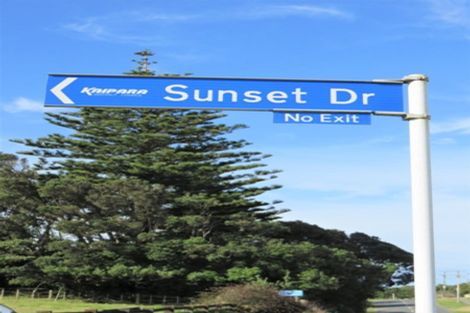 Photo of property in 7 Sunset Drive, Baylys Beach, Dargaville, 0377