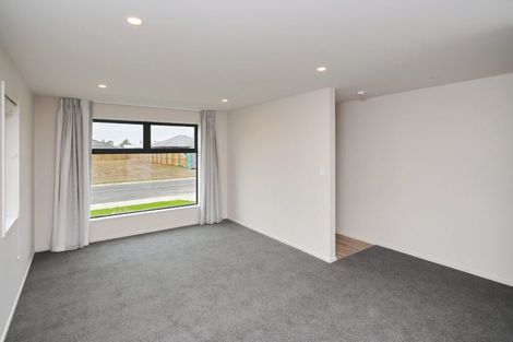Photo of property in 3 Weaver Street, Woodend, 7691