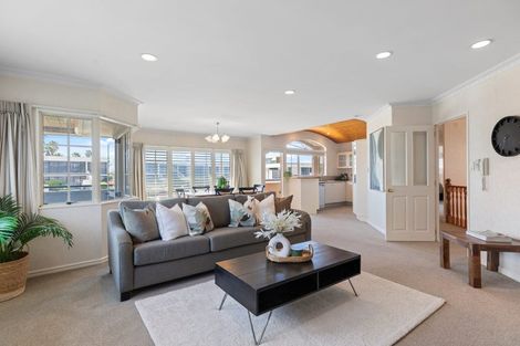 Photo of property in 126 Muricata Avenue, Mount Maunganui, 3116
