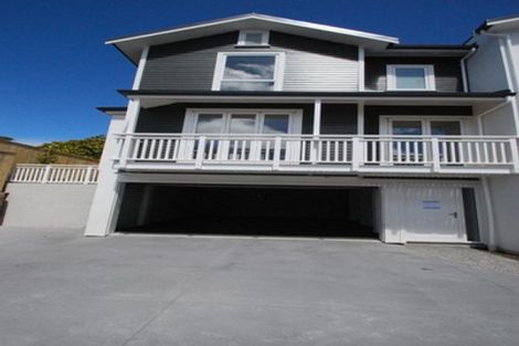 Photo of property in 56d Nicholson Road, Khandallah, Wellington, 6035