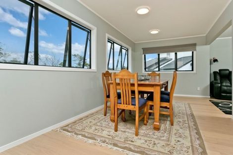 Photo of property in 81 Pemberton Avenue, Bayview, Auckland, 0629