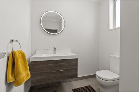 Photo of property in 18 Taitonga Lane, Stanmore Bay, Whangaparaoa, 0932