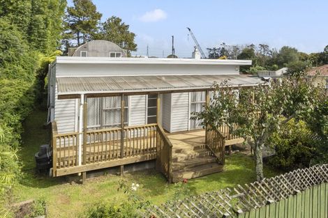 Photo of property in 151 Great South Road, Drury, 2113