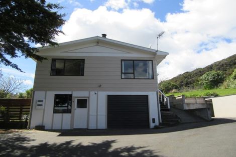 Photo of property in 9 Oaklands Grove, Clouston Park, Upper Hutt, 5018