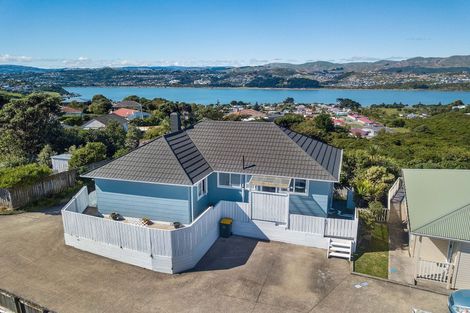 Photo of property in 12 Whenua View, Titahi Bay, Porirua, 5022
