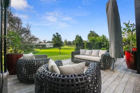 Photo of property in 15 Lynette Place, Pauanui, 3579