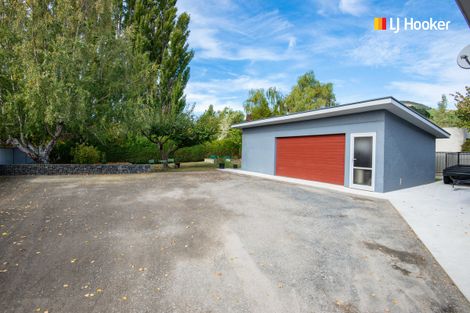 Photo of property in 61 Riccarton Road East, East Taieri, Mosgiel, 9024