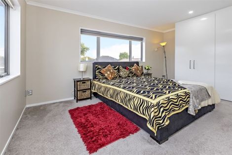 Photo of property in 45b Russell Road, Manurewa, Auckland, 2102