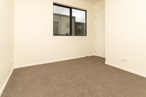 Photo of property in 8/327 Glengarry Road, Glen Eden, Auckland, 0602