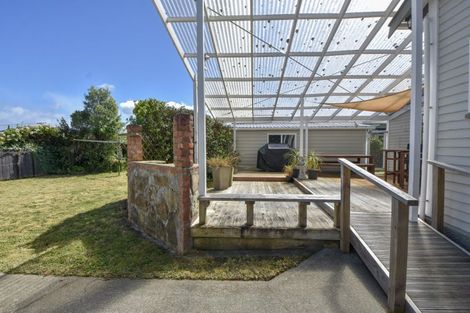 Photo of property in 12 Garrison Street, Carterton, 5713