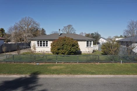 Photo of property in 18 Montrose Avenue, Culverden, 7392