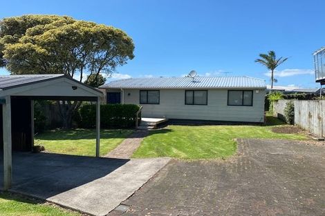 Photo of property in 1/98 Titirangi Road, New Lynn, Auckland, 0600