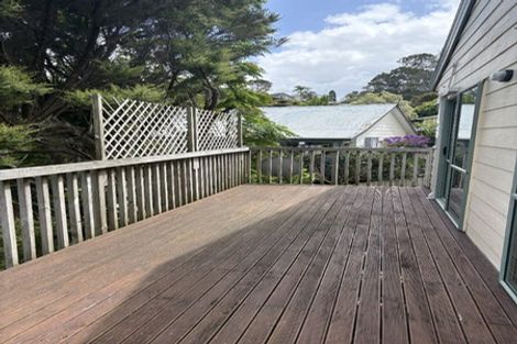 Photo of property in 2/25 Sapphire Place, Bayview, Auckland, 0629